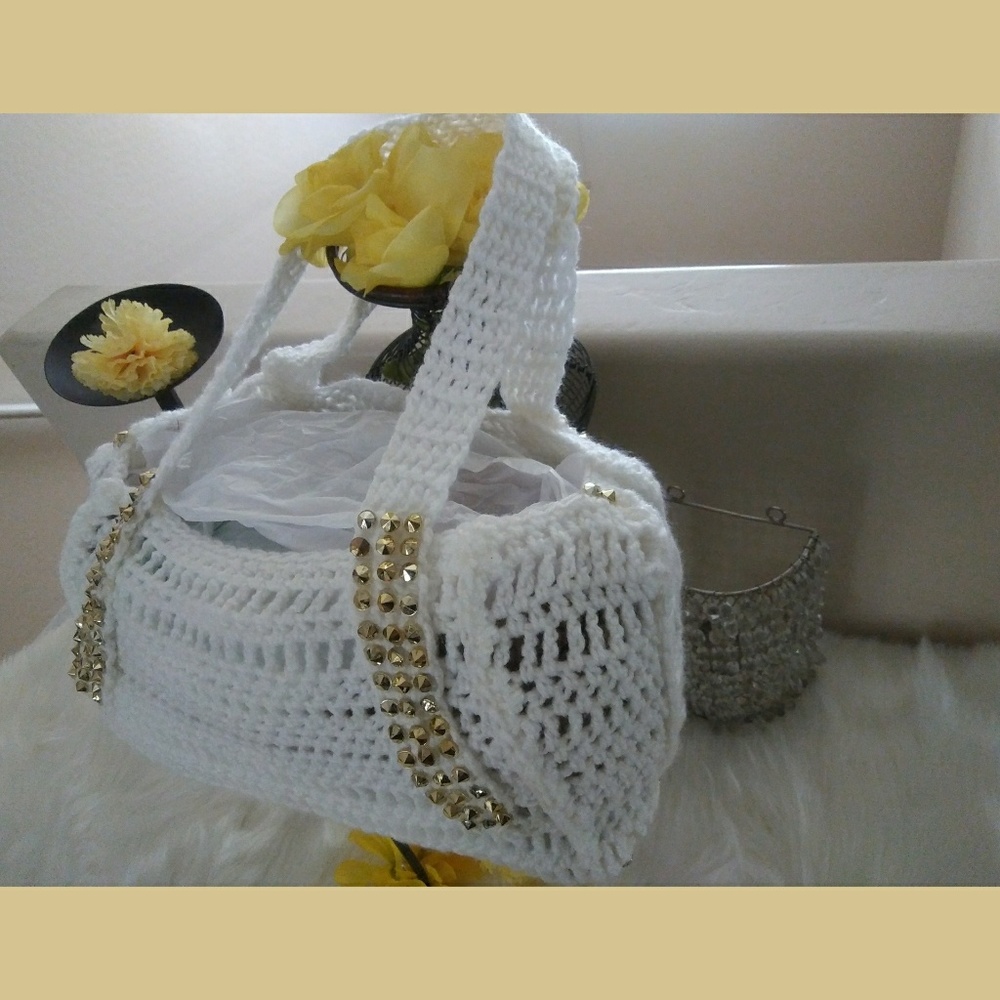 Purse - Picture 2 of 4